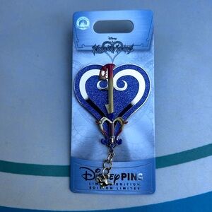 New kingdom heart pin 2/12 Aladdin